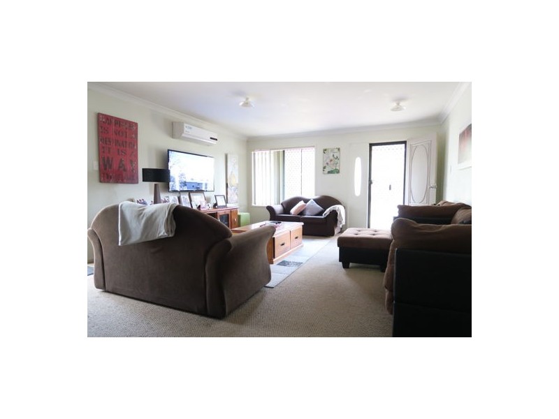 19 Taylor Street, Dinmore QLD 4303