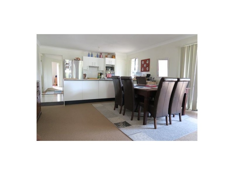 19 Taylor Street, Dinmore QLD 4303