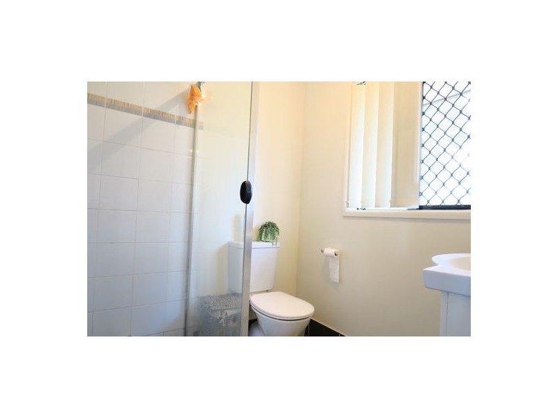 19 Taylor Street, Dinmore QLD 4303