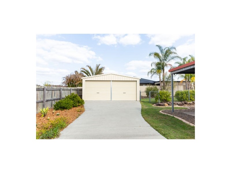 12 Mustang Street, Yamanto QLD 4305