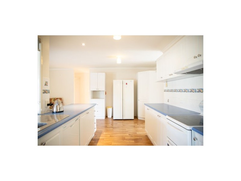 12 Mustang Street, Yamanto QLD 4305