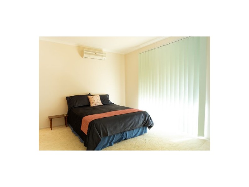 12 Mustang Street, Yamanto QLD 4305