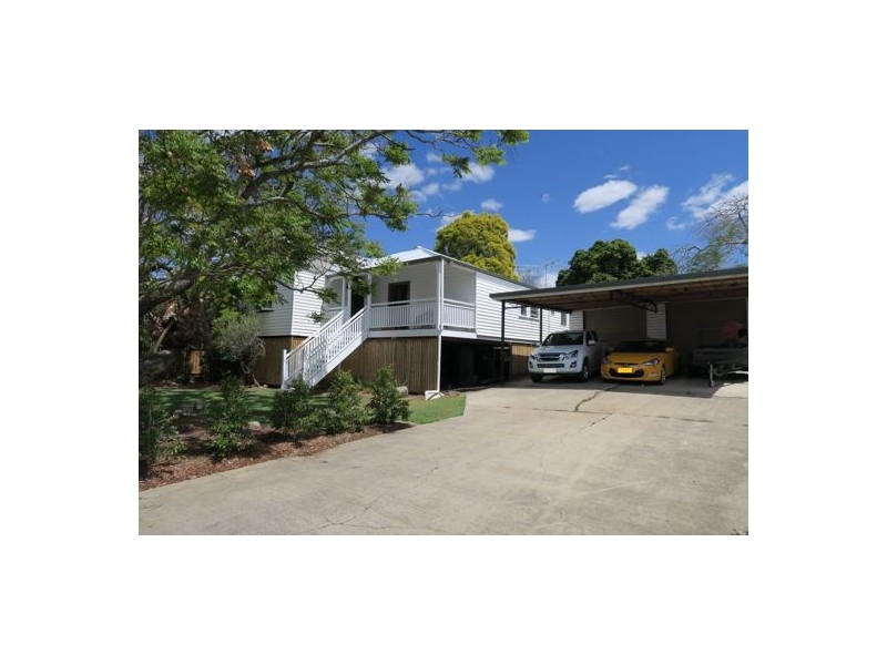 17 Whitehill Road, Newtown QLD 4305