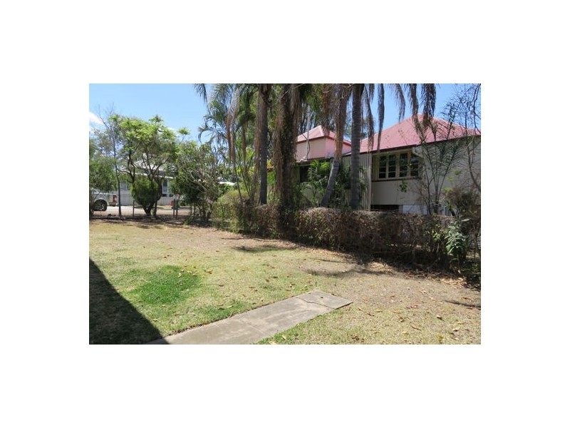 7 Jackson Street, Ipswich QLD 4305