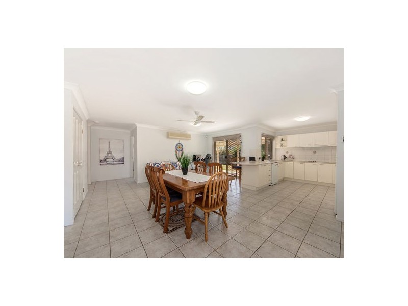 27 Willowtree Drive, Flinders View QLD 4305