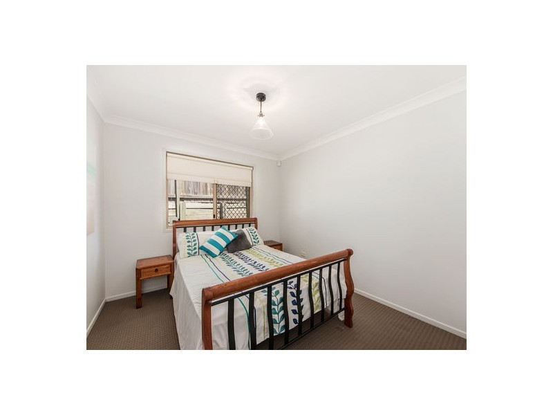 27 Willowtree Drive, Flinders View QLD 4305
