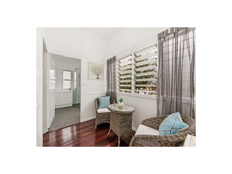 4 Lennon Lane, North Ipswich QLD 4305