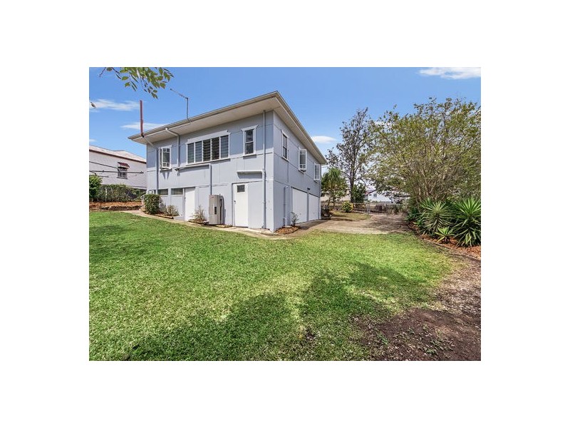 4 Lennon Lane, North Ipswich QLD 4305