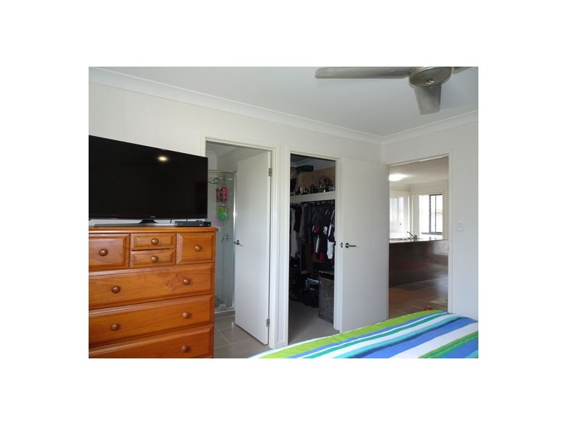 66 Sarah Drive, Yamanto QLD 4305