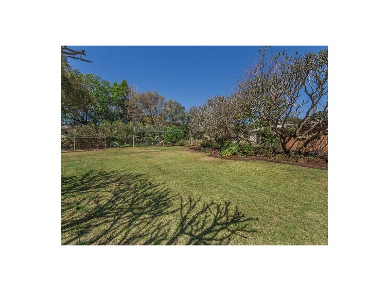 6 View Street, Woodend QLD 4305