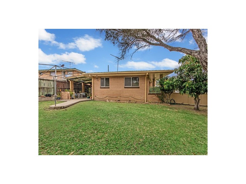 1 McConnell Street, Bundamba QLD 4304