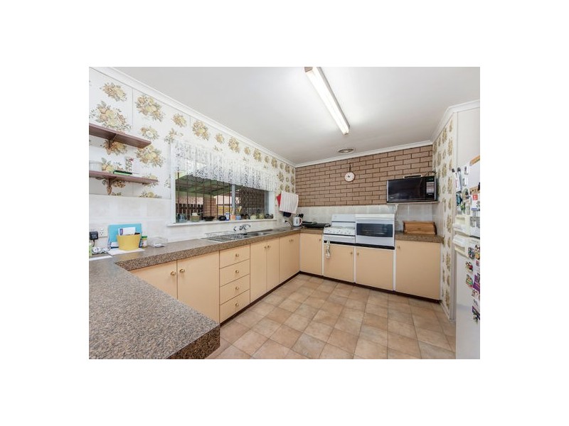 1 McConnell Street, Bundamba QLD 4304