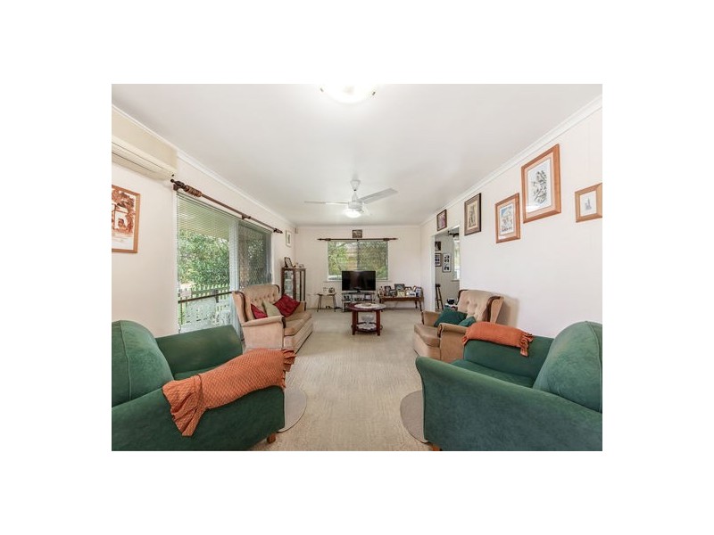 1 McConnell Street, Bundamba QLD 4304