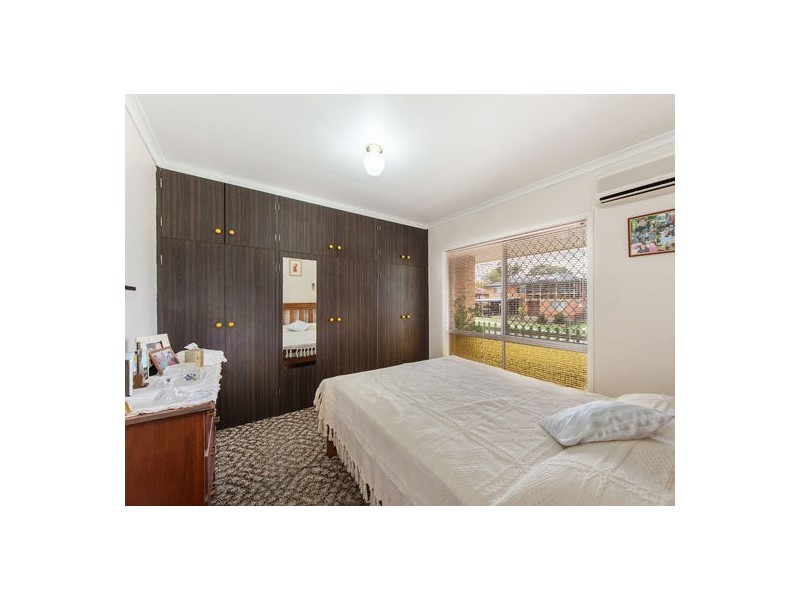 1 McConnell Street, Bundamba QLD 4304