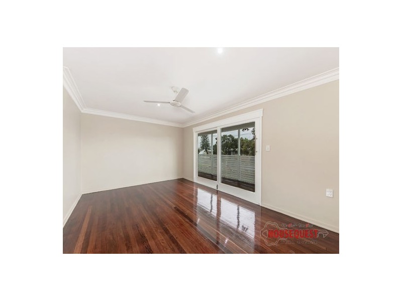 41 Raceview Street, Eastern Heights QLD 4305