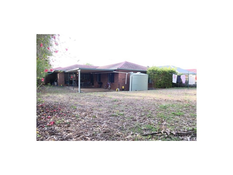 60 Jonquil Circuit, Flinders View QLD 4305