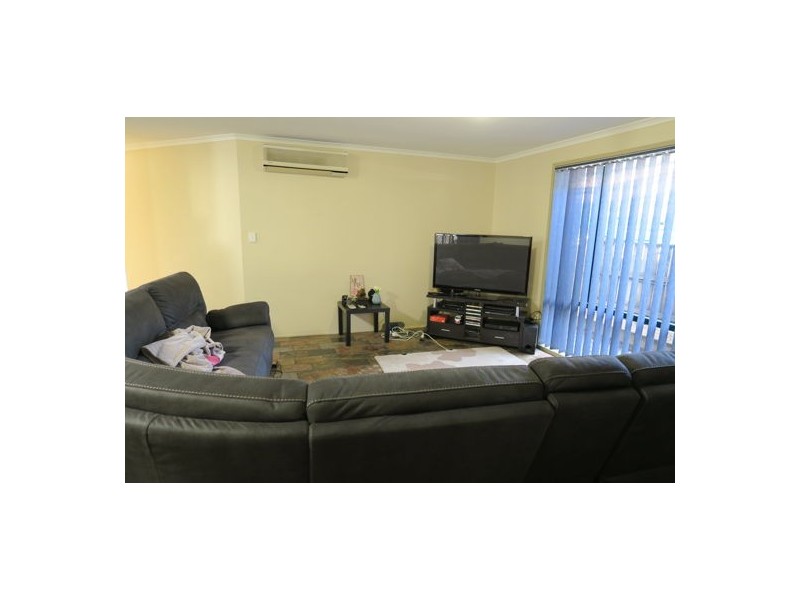 60 Jonquil Circuit, Flinders View QLD 4305