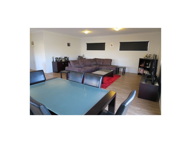 5 Rosemary Street, Deebing Heights QLD 4306