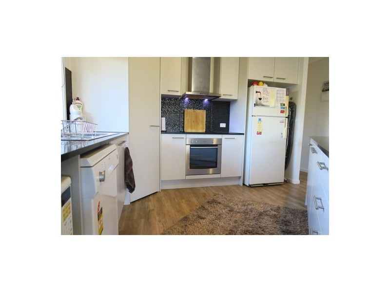 5 Rosemary Street, Deebing Heights QLD 4306