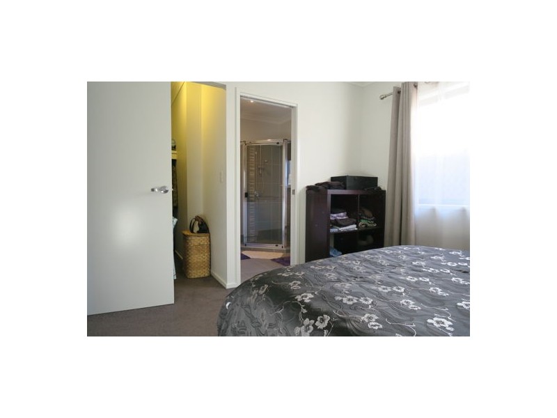 5 Rosemary Street, Deebing Heights QLD 4306