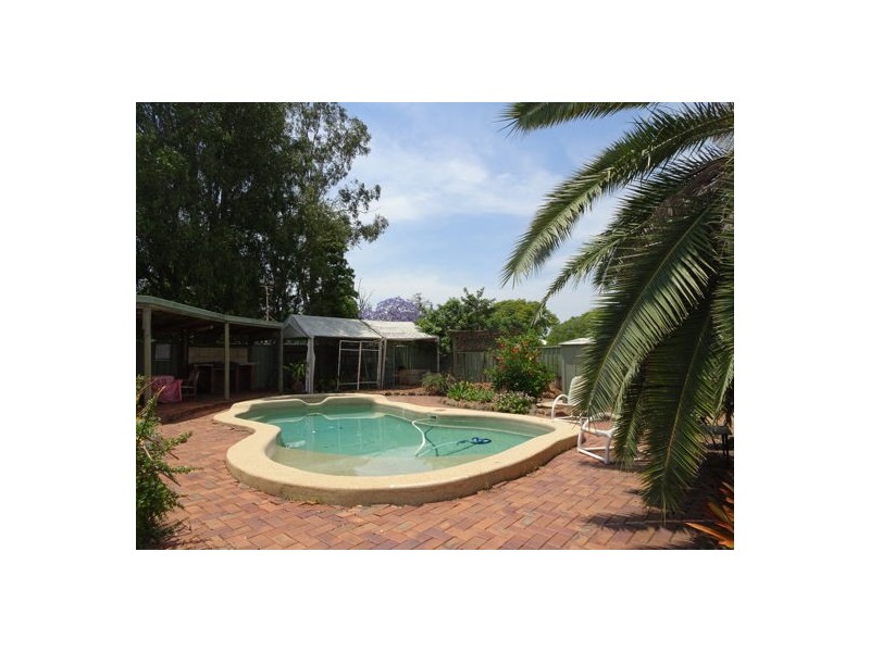 16 Makepeace Street, Rosewood QLD 4340