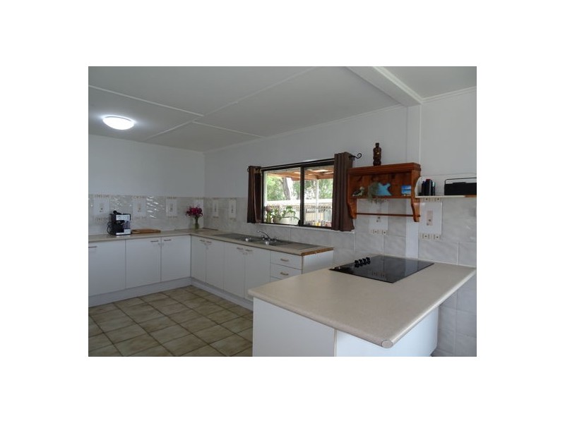 16 Makepeace Street, Rosewood QLD 4340