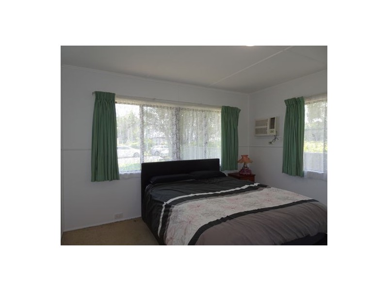 16 Makepeace Street, Rosewood QLD 4340