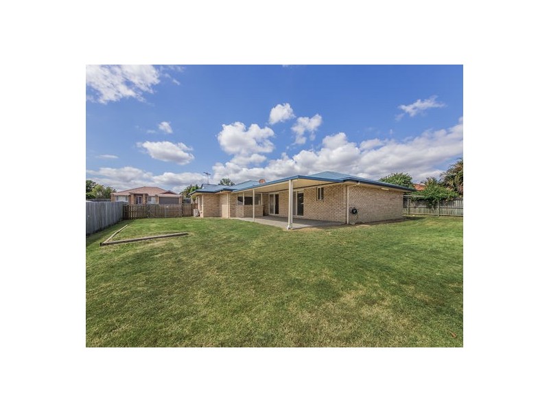 12 Chesterfield Place, Flinders View QLD 4305