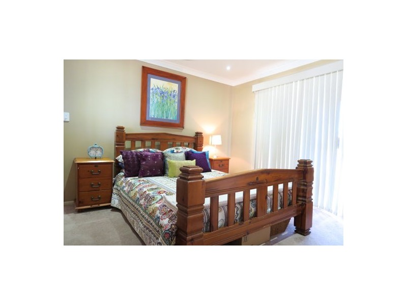 84 Flinders Street, Peak Crossing QLD 4306