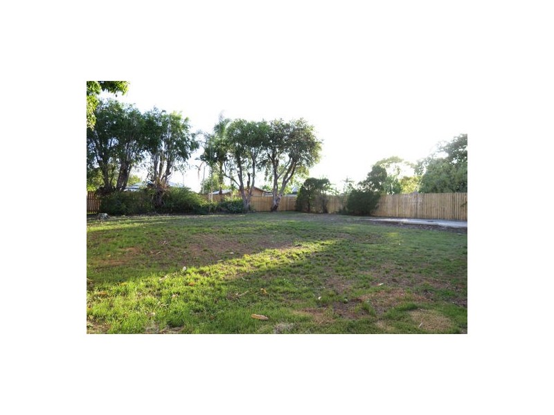 12 Greenham Street, Raceview QLD 4305