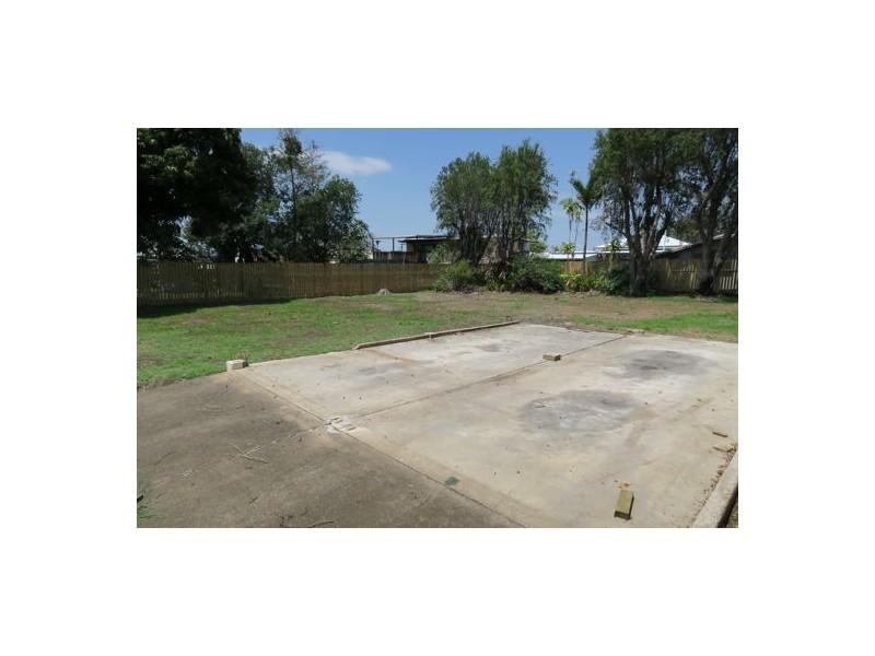 12 Greenham Street, Raceview QLD 4305