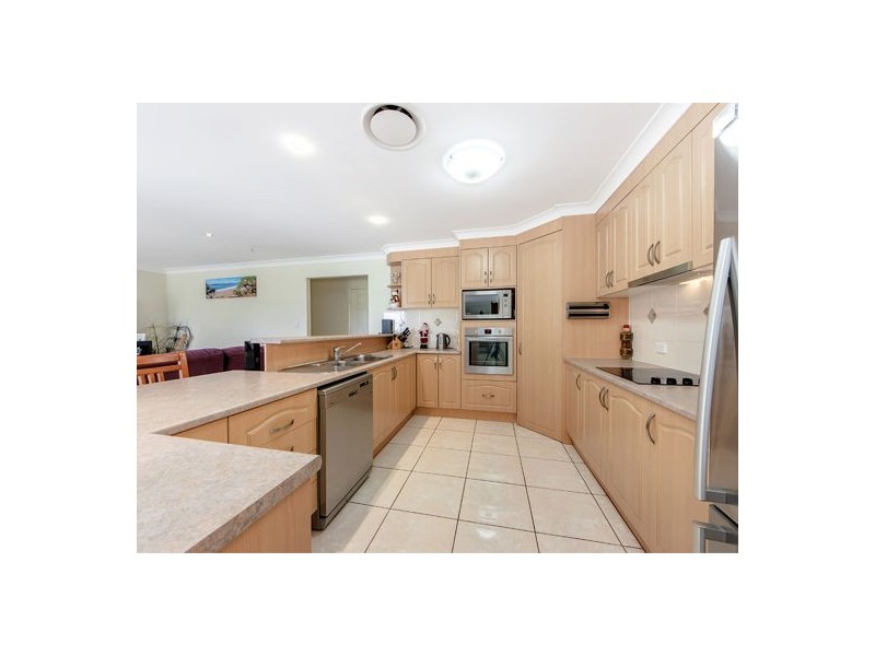 153 Willowbank Drive, Willowbank QLD 4306