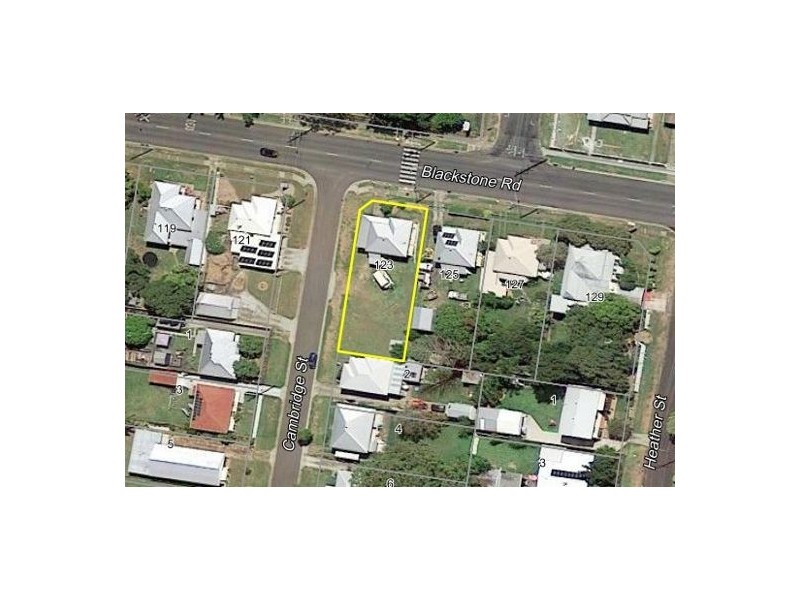 123 Blackstone Road, Silkstone QLD 4304