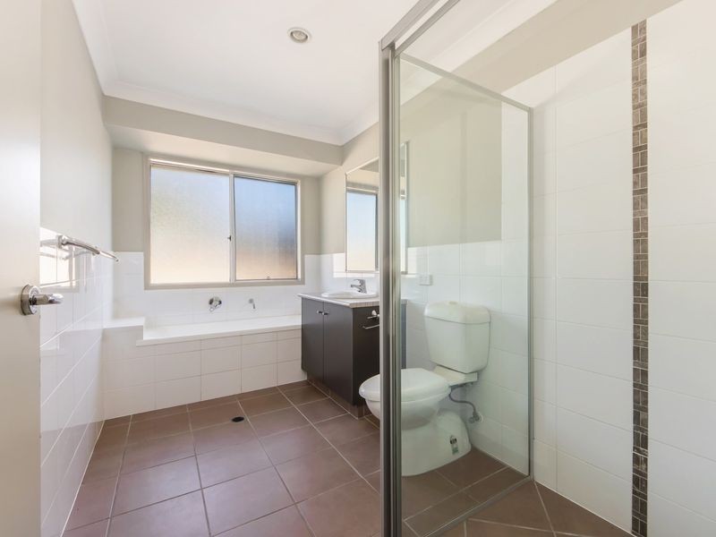 34 Sophie Street, Raceview QLD 4305