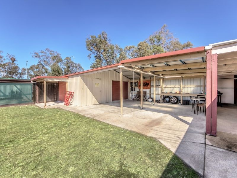 109 Deebing Creek Road, Yamanto QLD 4305