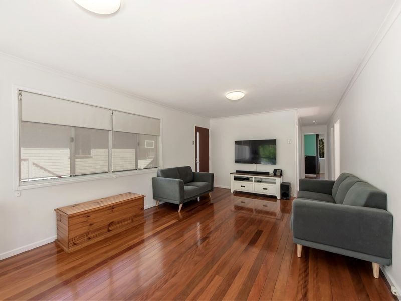16 Tibbits Street, Bundamba QLD 4304