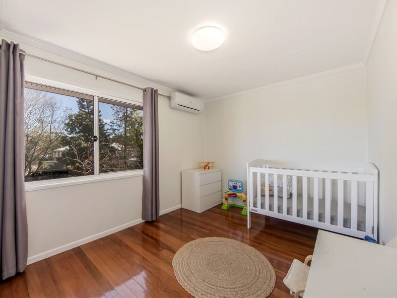16 Tibbits Street, Bundamba QLD 4304