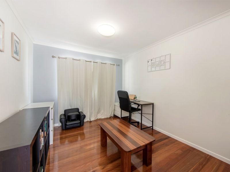 16 Tibbits Street, Bundamba QLD 4304