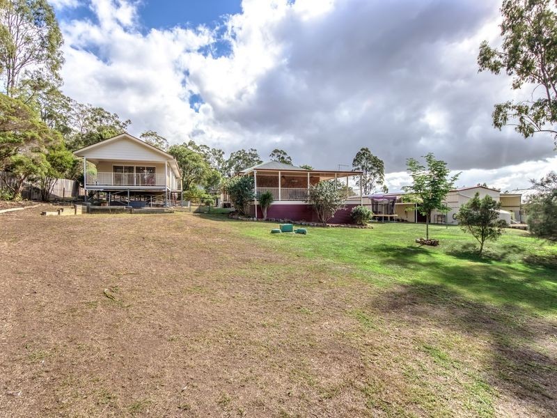 20 Winland Drive, Deebing Heights QLD 4306