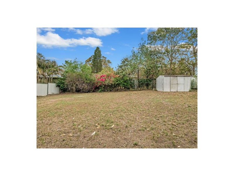 27A Margaret Street, Silkstone QLD 4304
