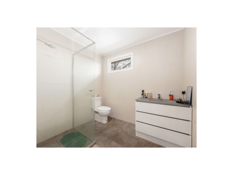 27A Margaret Street, Silkstone QLD 4304