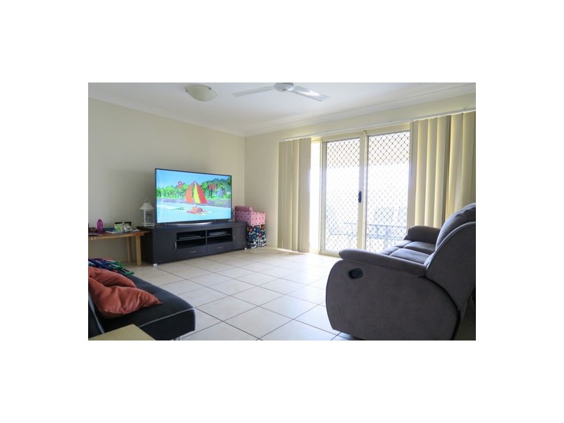 9 Rhiannon Drive, Flinders View QLD 4305