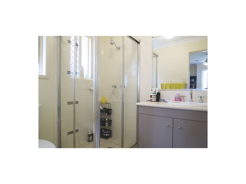 9 Rhiannon Drive, Flinders View QLD 4305