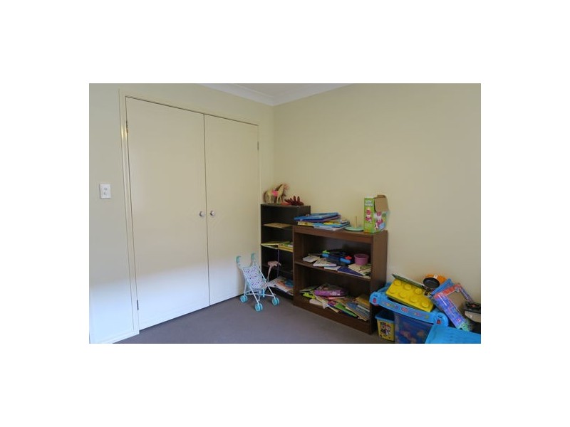 9 Rhiannon Drive, Flinders View QLD 4305