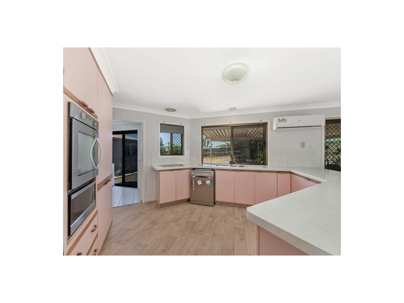 350 South Station Road, Raceview QLD 4305