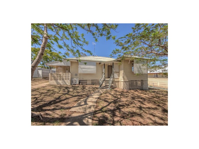 38 Ferrett Street, Sadliers Crossing QLD 4305