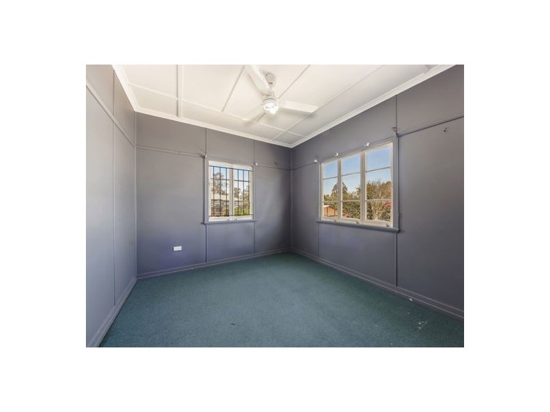 38 Ferrett Street, Sadliers Crossing QLD 4305