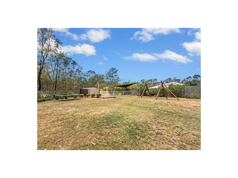 17 Darlington Court, Flinders View QLD 4305