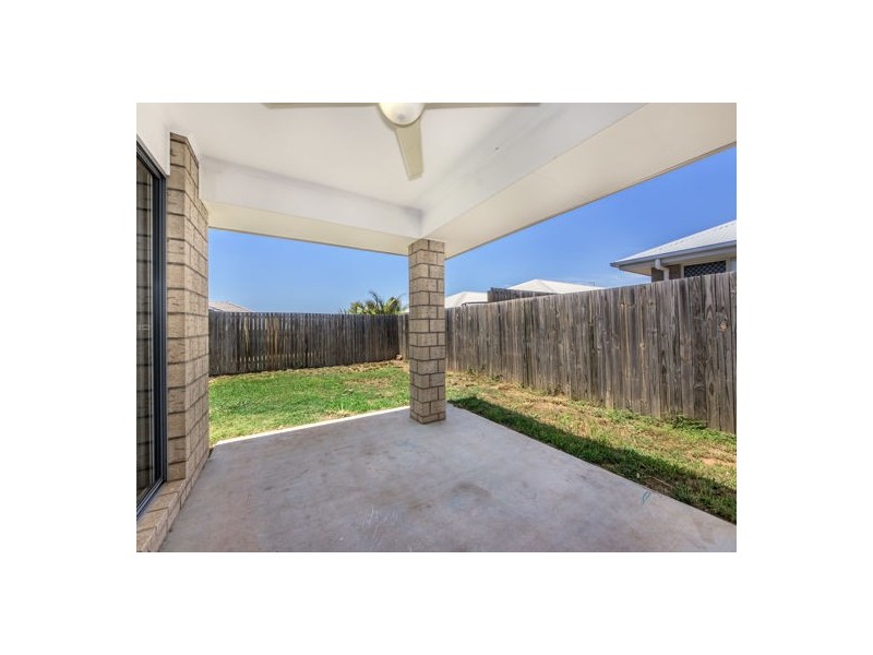 18 Lomandra Street, Deebing Heights QLD 4306