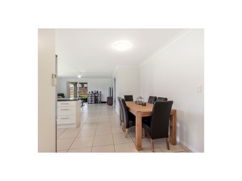 14 Angela Place, Yamanto QLD 4305